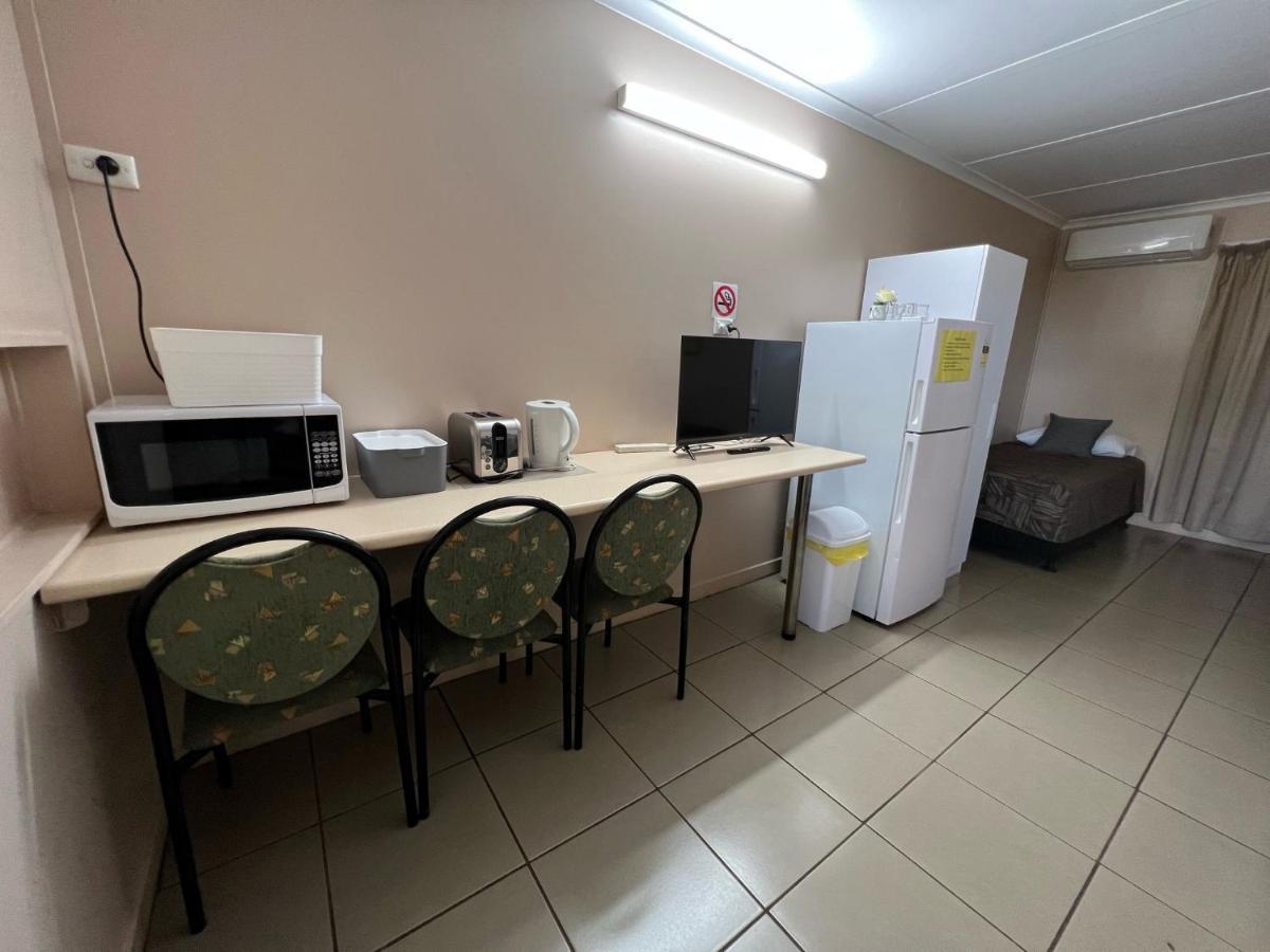 Childers Budget Accommodation Bagian luar foto